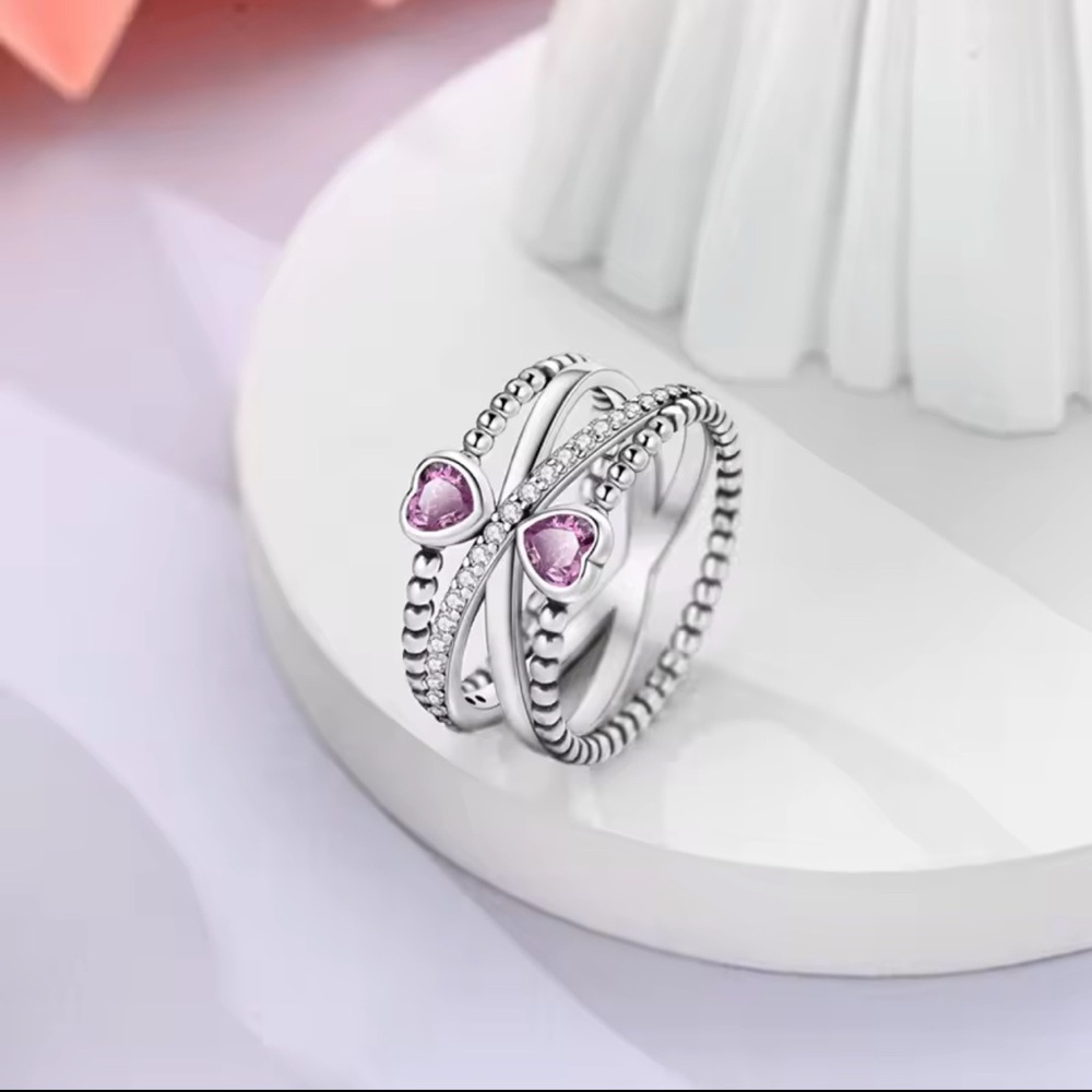 925 Sterling Silver Ring with Heart-Shaped Pink Stones size 8